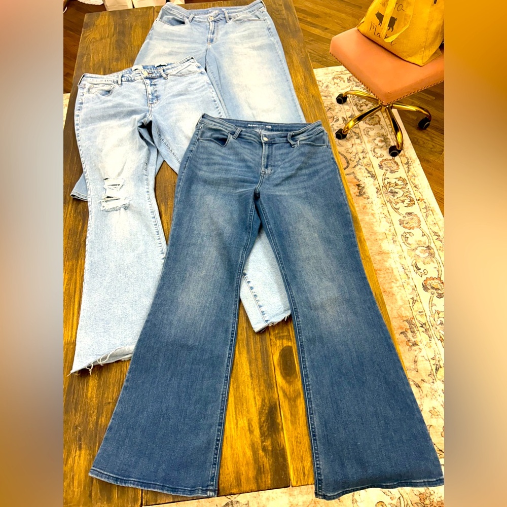 Size 12 Jeans 3 Pairs together . Old Navy(2) Wonderly(1) BGUC